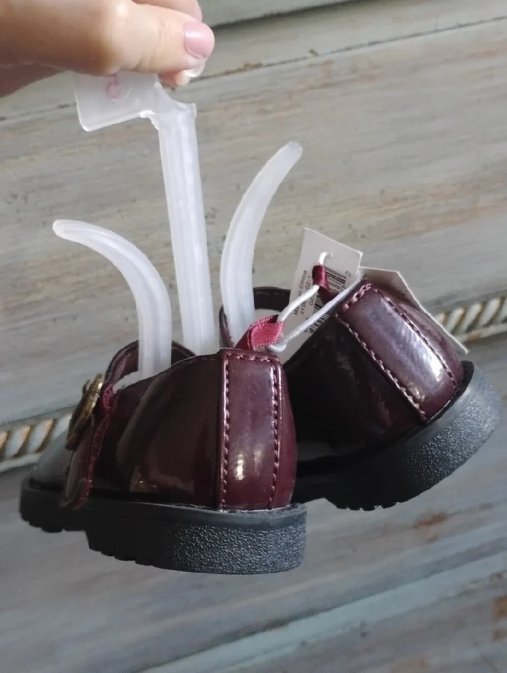 Old Navy Girls' Patent Mary Jane Shoes in Burgundy